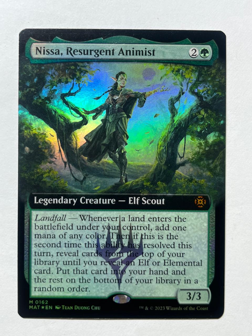 Nissa, Resurgent Animist borderless