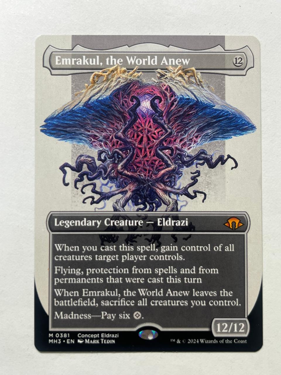 Emrakul, the World Anew borderless